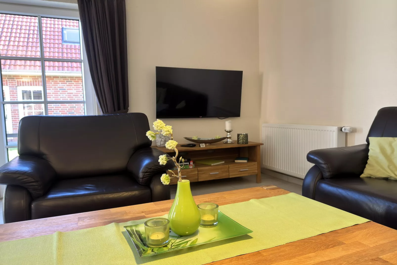 Katamaran II mit Haustier-Living room