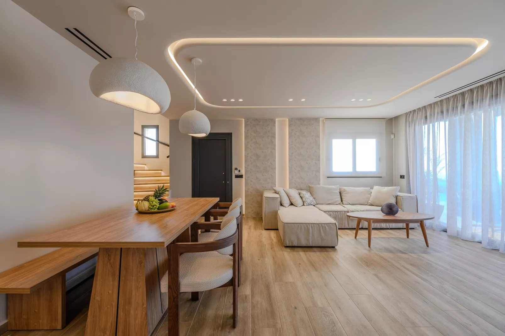 Nysa Luxury villa 2-Dining room