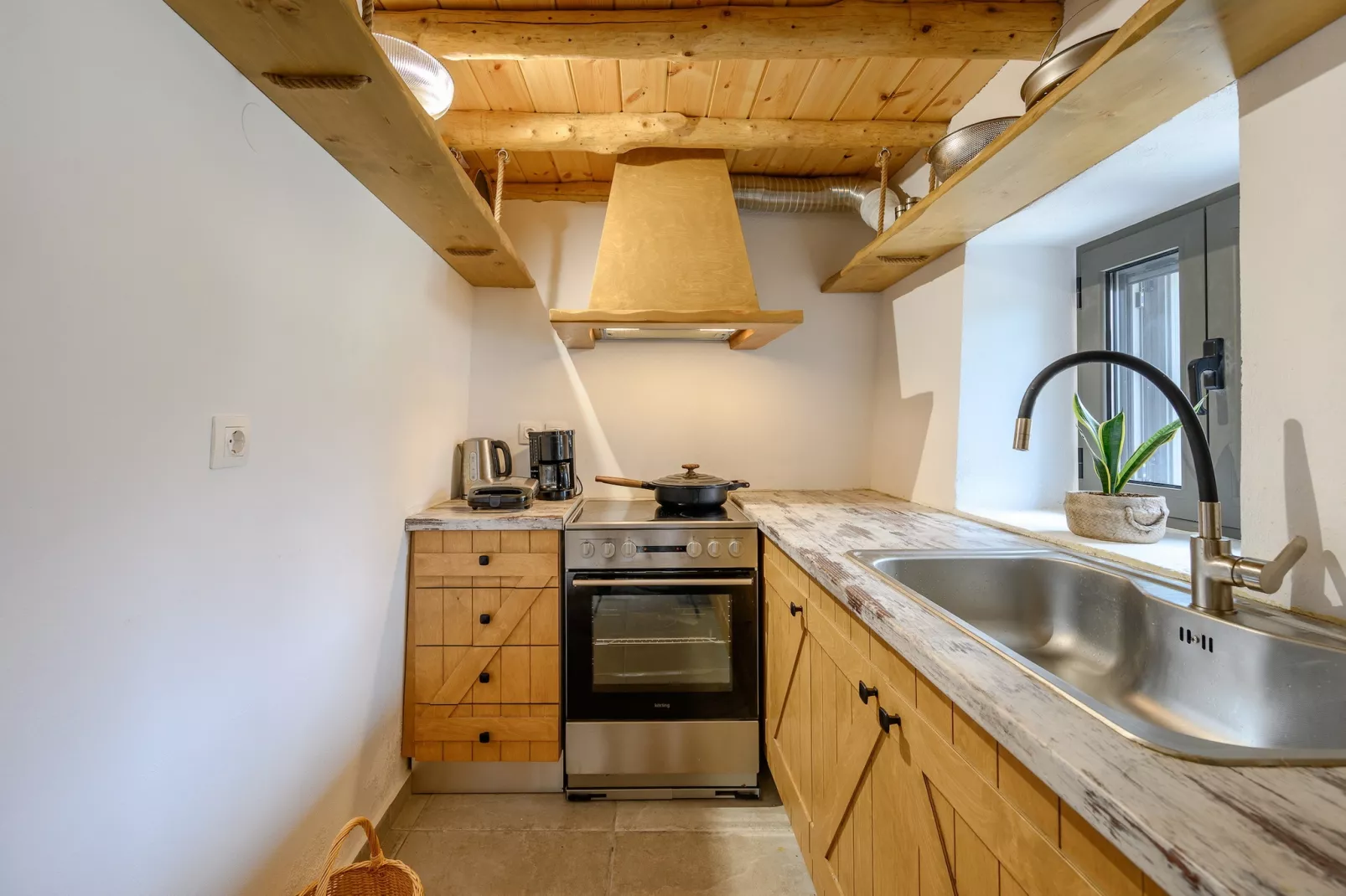 Nomas Home Imbros-Kitchen