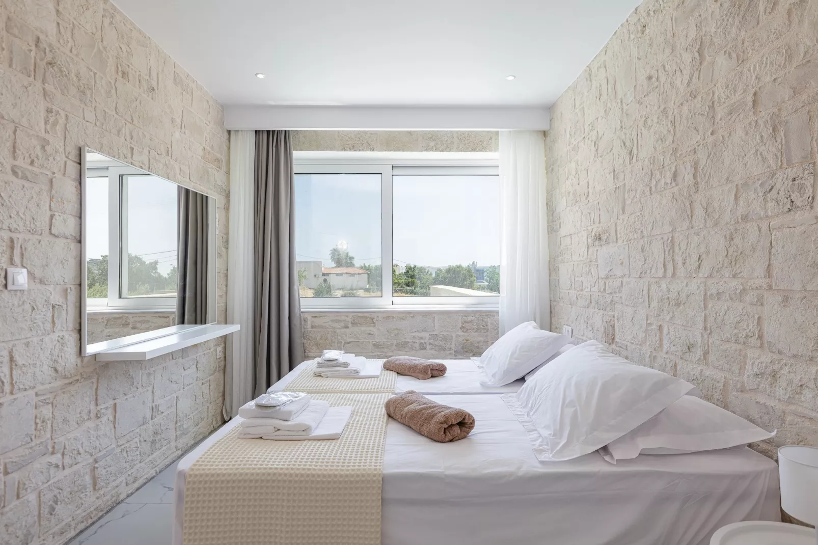 Mythos 3-Chambre