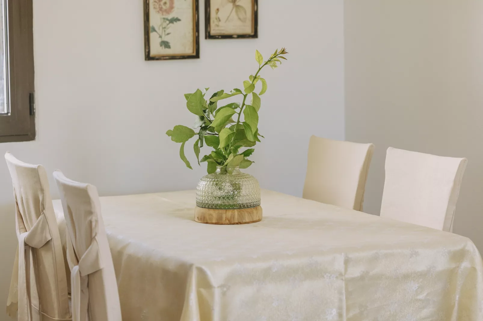 Villa Panormo Crete-Dining room