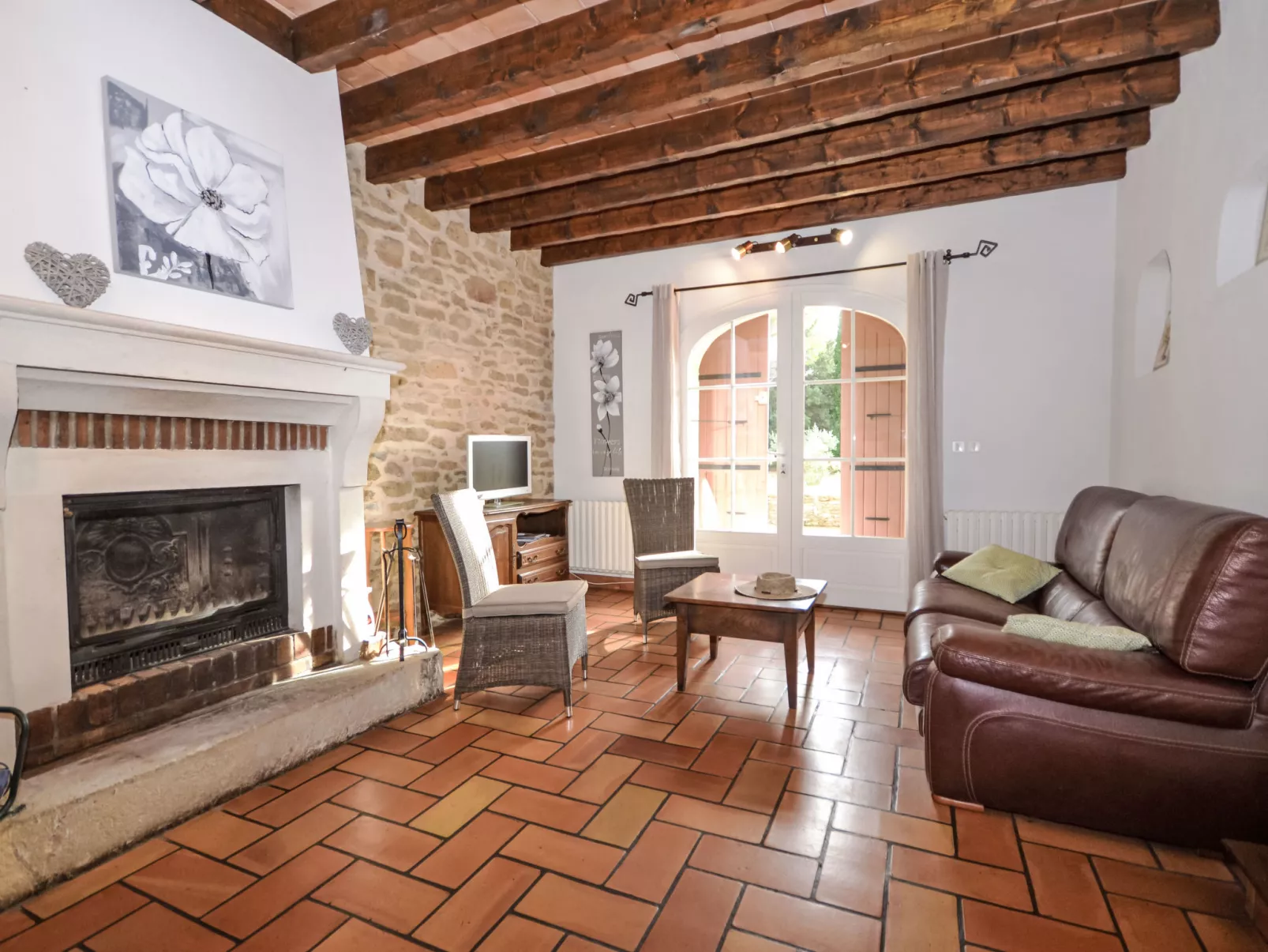Le Gîte de Saint Sauveur-Inside