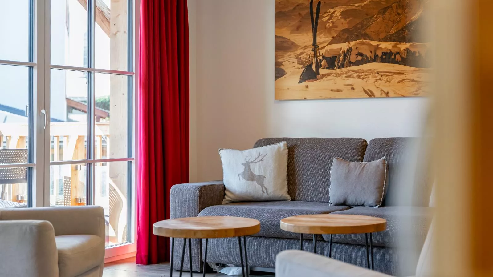 Tauern Suites Mitterwirt TOP 214-Living room