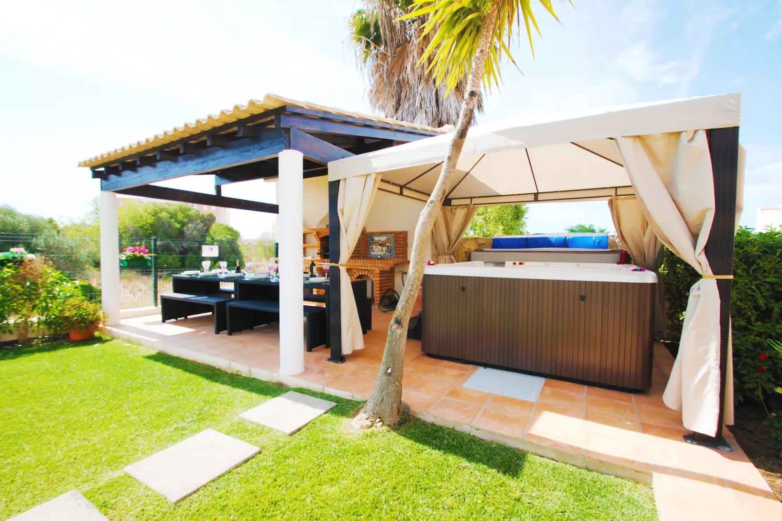 Villa Oliveira-Balcon-terrasse