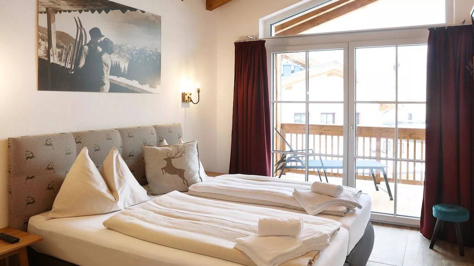 Tauern Suites Mitterwirt TOP 323-Bedroom