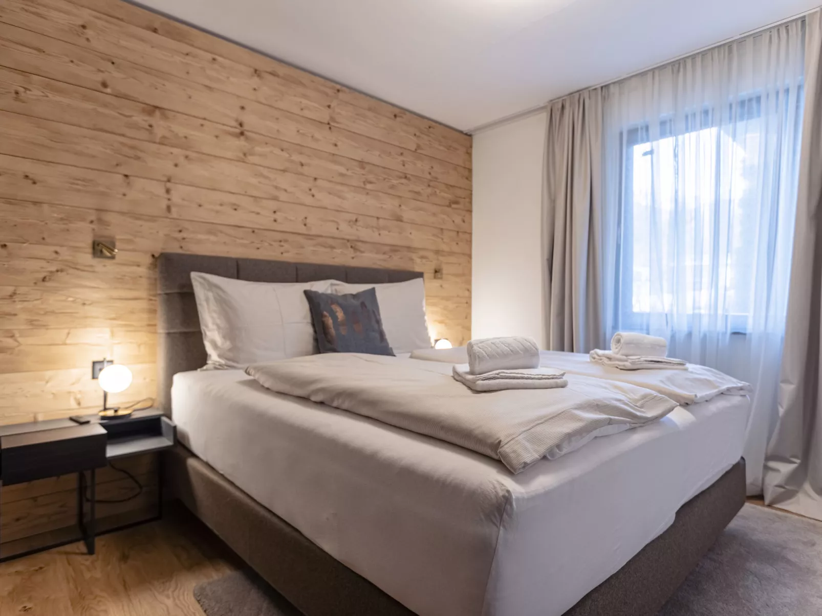 Suite mit 1 SZ & Wellnessbereich-Drinnen