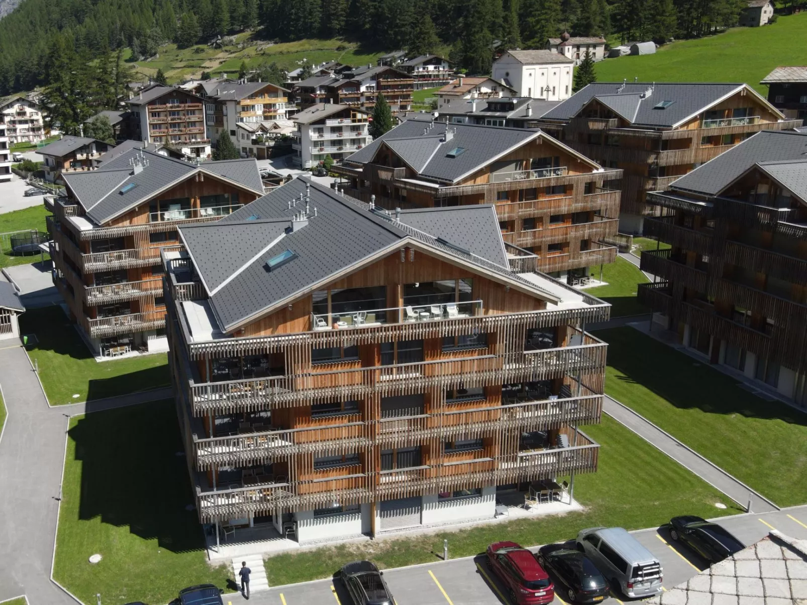 Montela Hotel & Resort - Holiday Stay-Outside