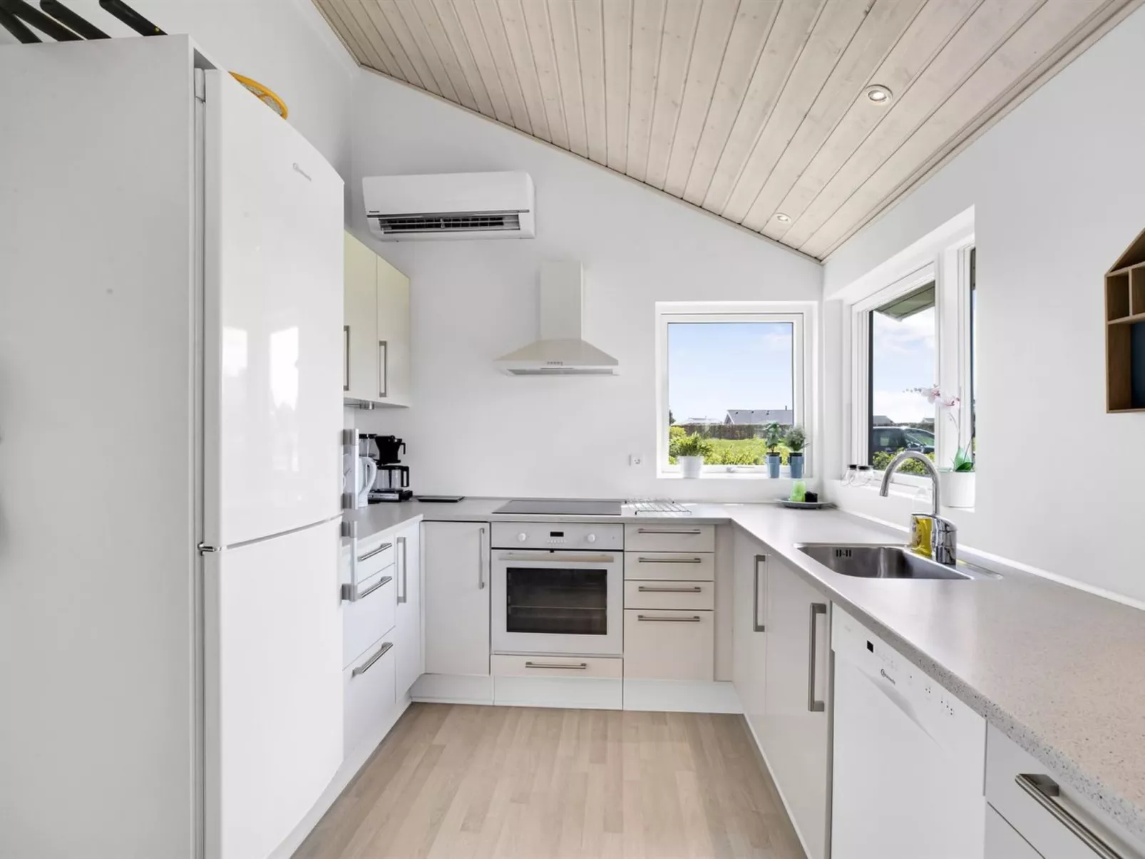 "Delko" - 650m from the sea-Drinnen