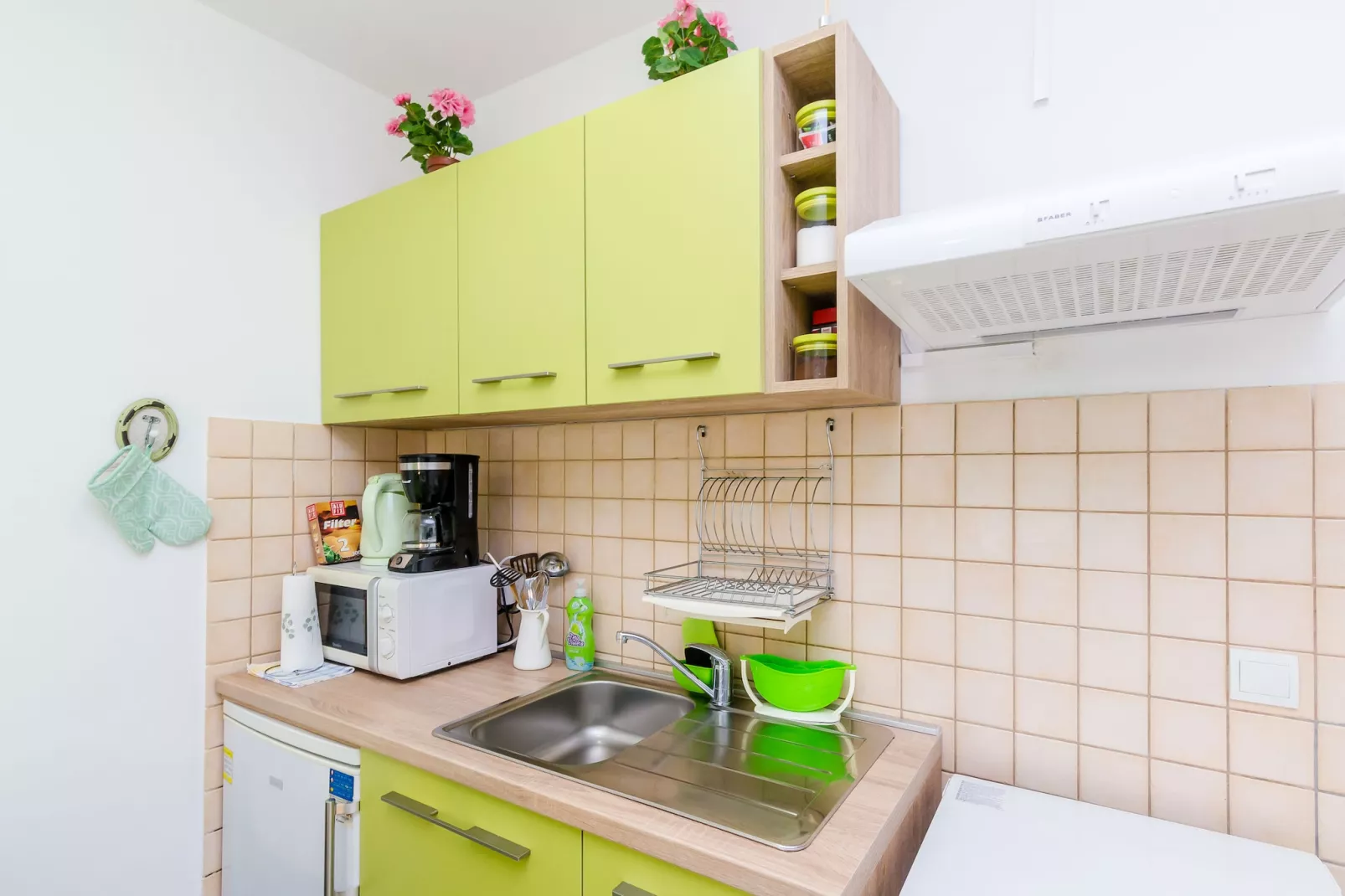 Apartments Captain - One Bedroom Apartment with Terrace (3 Adults)-Kitchen