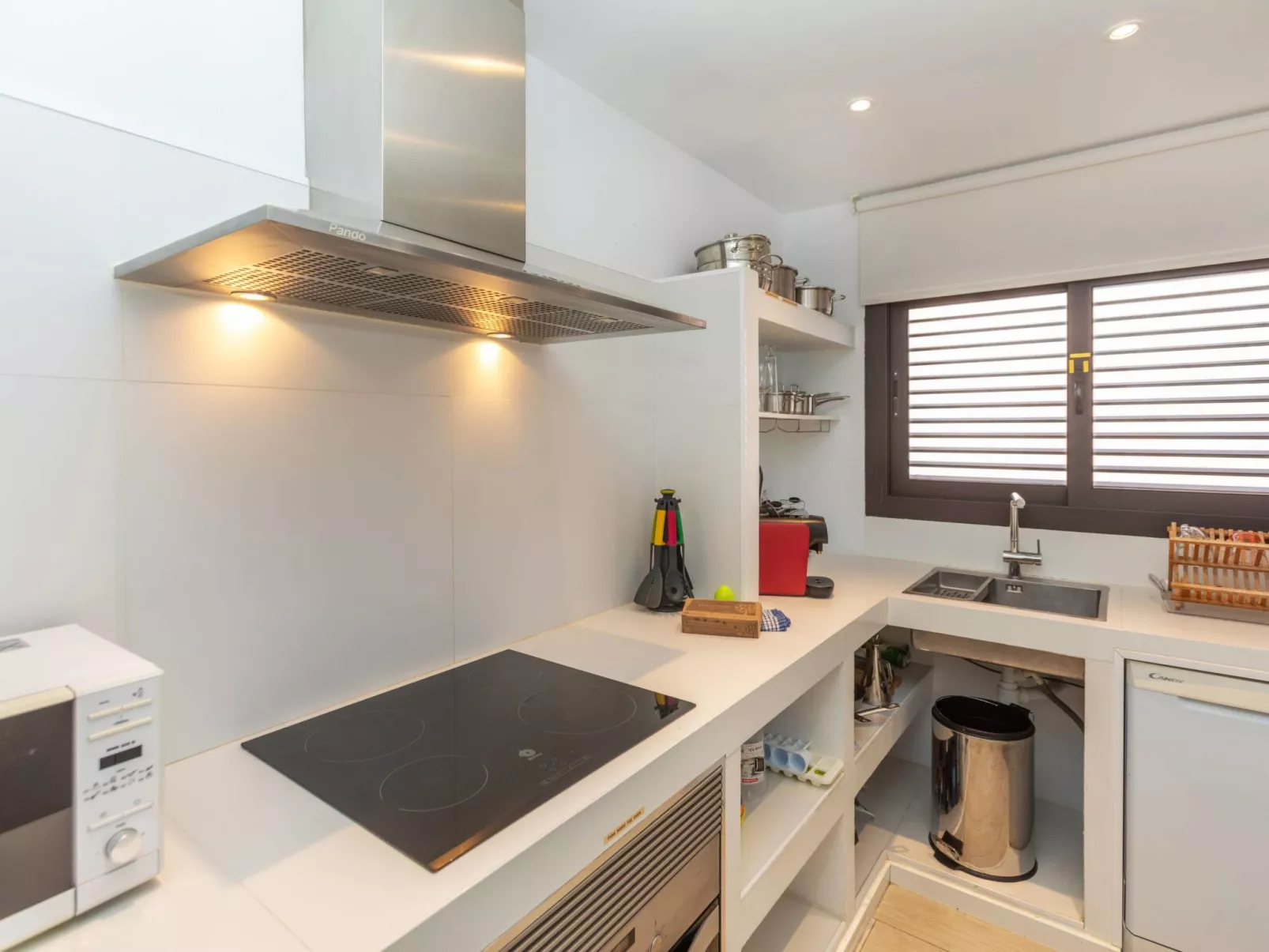 Cosy Flat-Inside