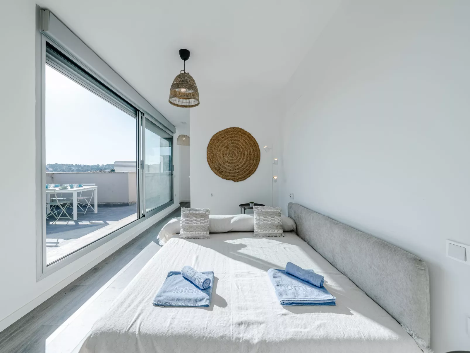 Arenal Boutique Suite-Inside