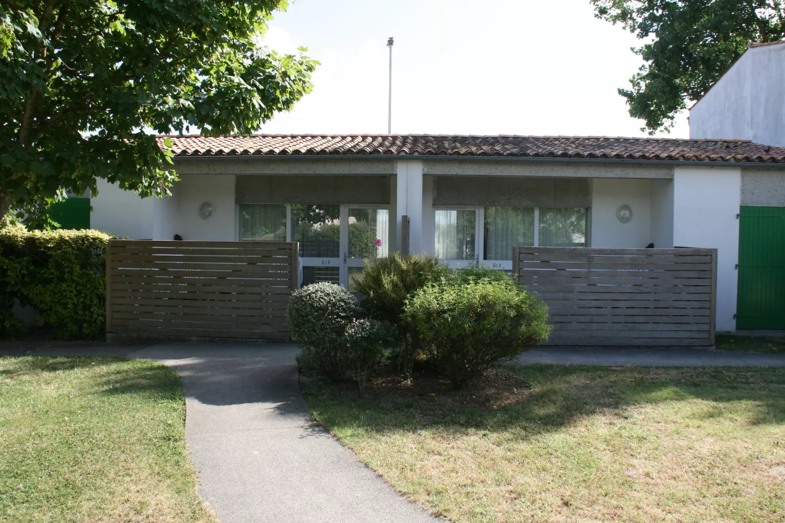 Ars-en-Ré - Appartement 3 Pièces 4 Personnes 1 bébé Etage Le Fier-Außenbereich Sommer