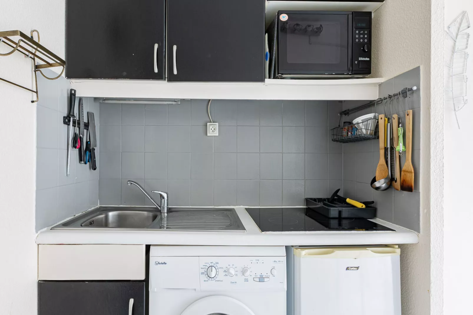 PALME D'OR N°37 - 2P6C-Kitchen
