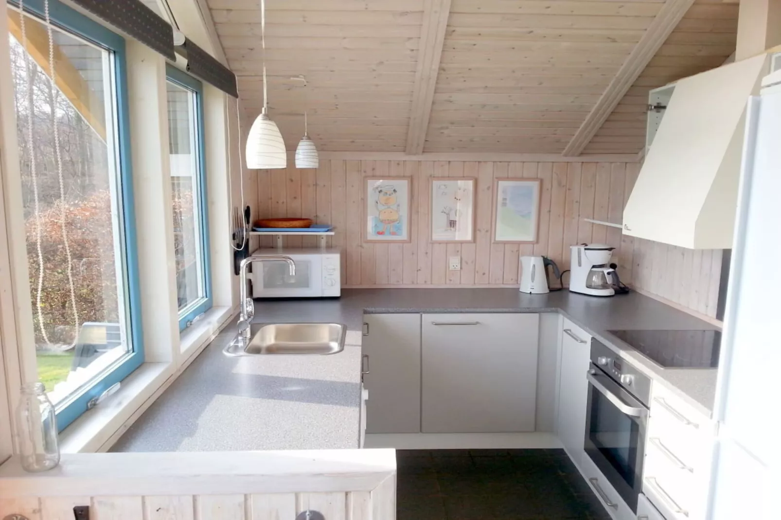 141732-Kitchen