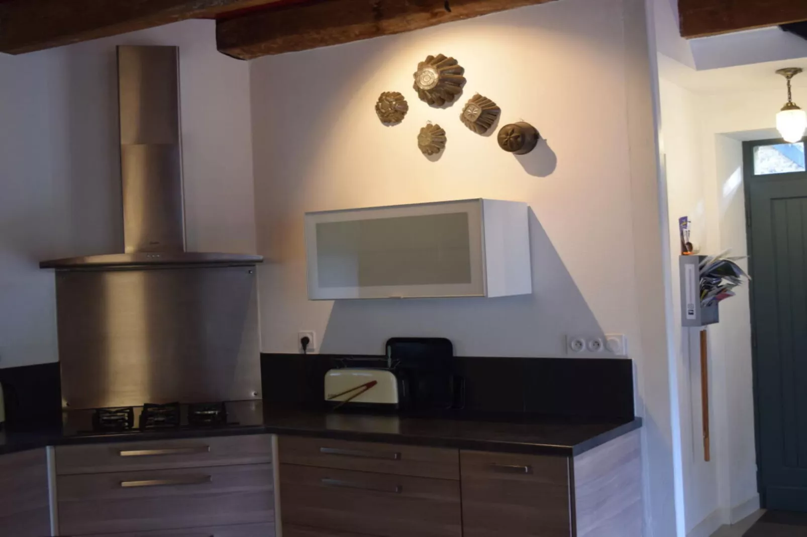 434102-Kitchen