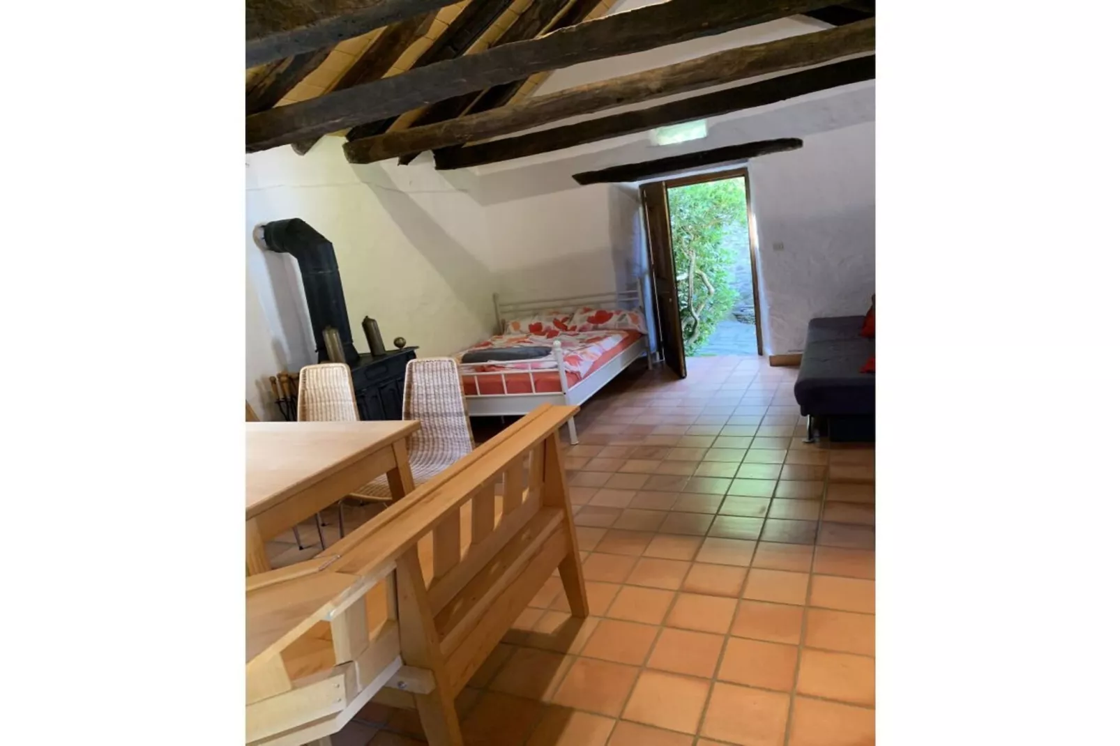 380985-Bedroom