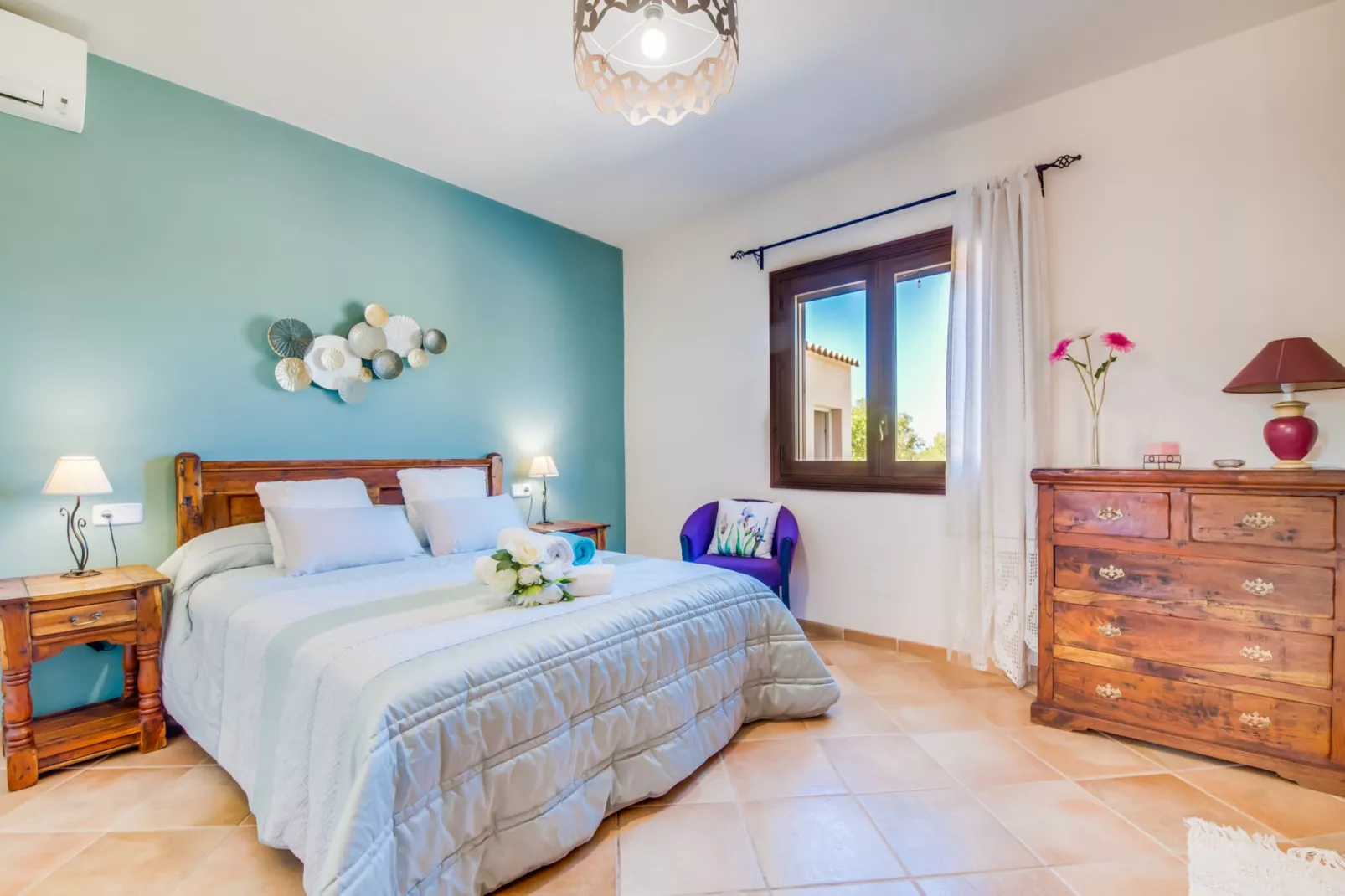 Vernissa-Bedroom