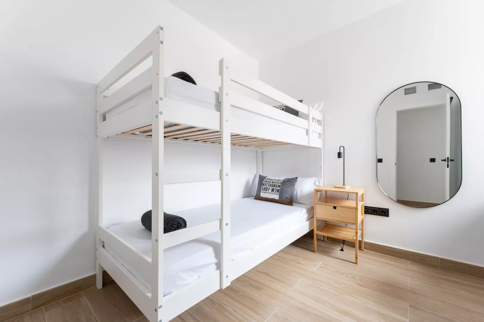 CT 326 - Faro's Fuengirola Prime Location - Boutique Apartment-Bedroom