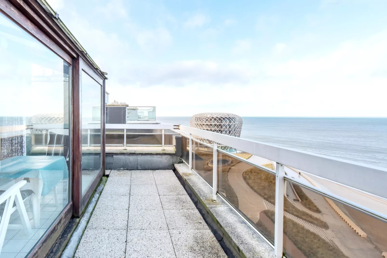 ZANDBK1 1001/ TV10-Terrassenbalkon