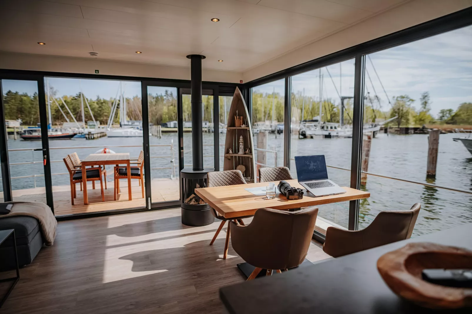 Hausboot in Peenemünde-Living room