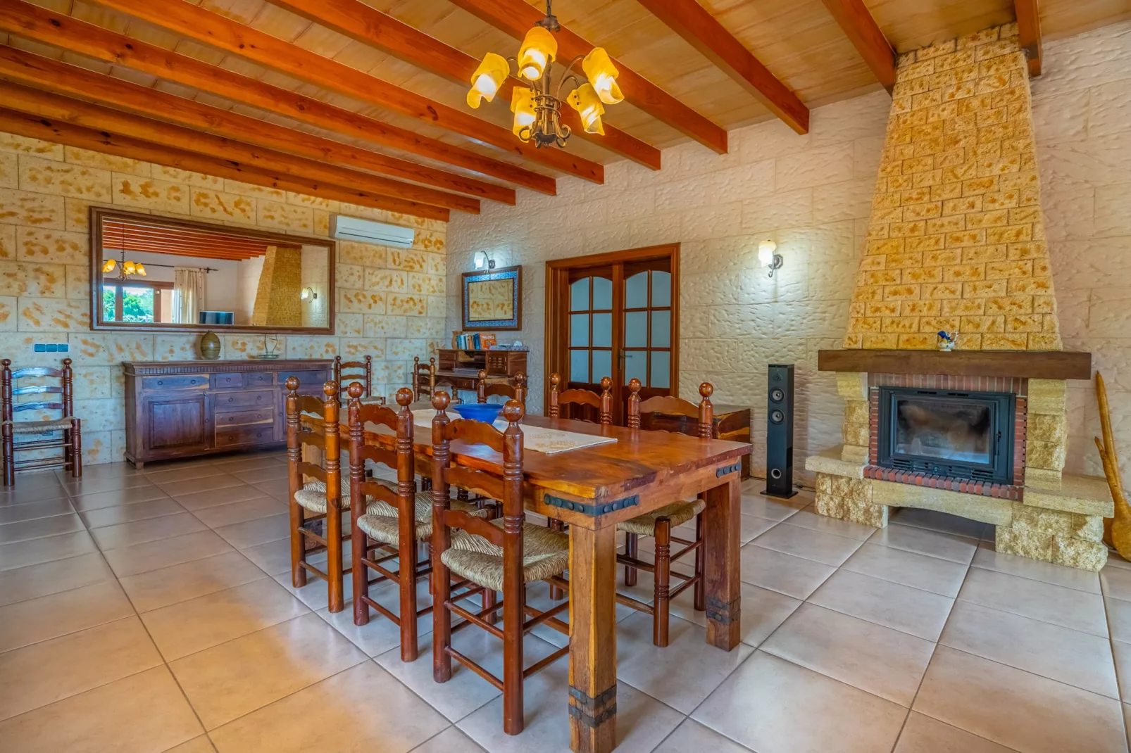 Dofi Blau, Villa 5StarsHome Mallorca-Dining room