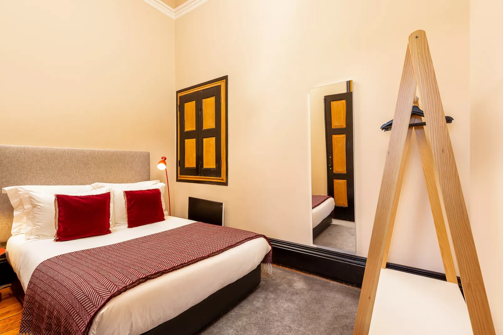 YOUROPO - Bolhão 2D-Chambre