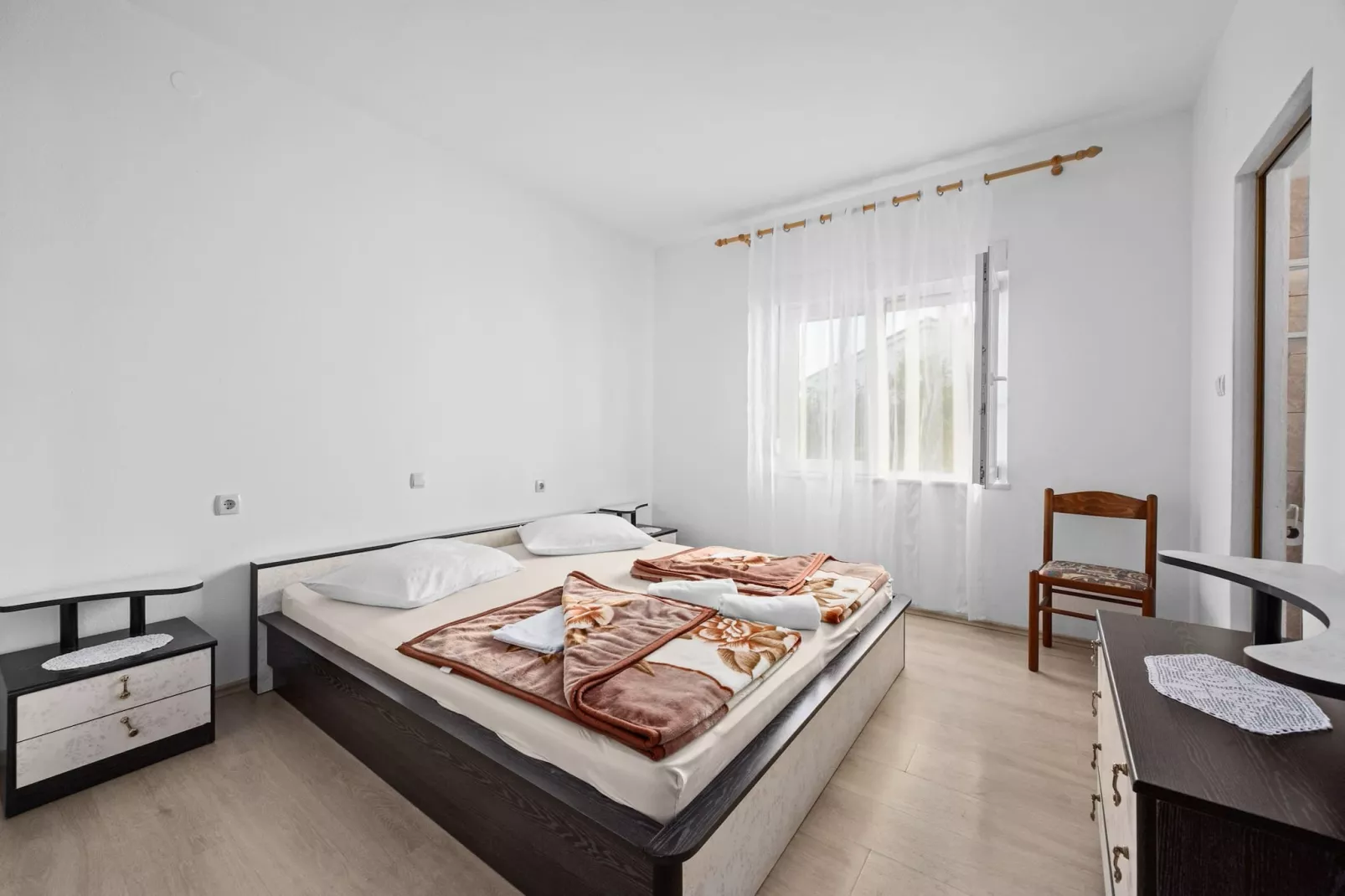 Apartments Jurica - Apt Ana with Sea View,-Bedroom