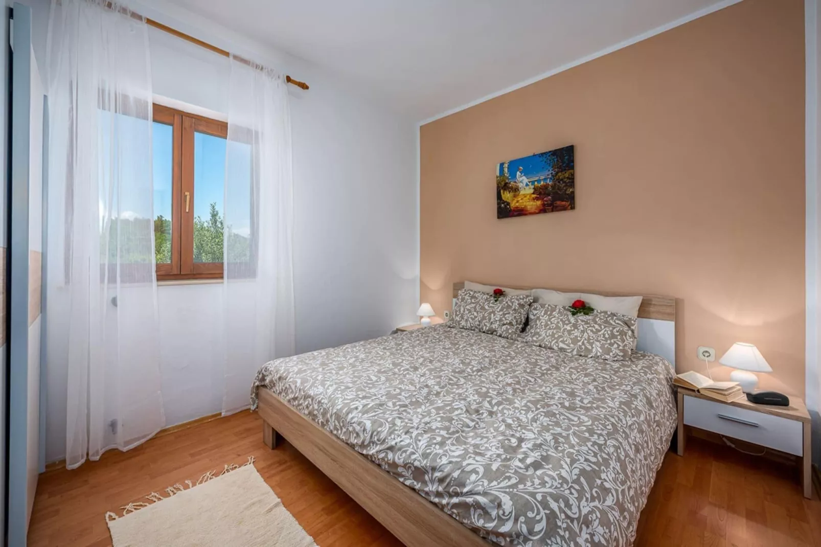 Lara 4 - Shared Pool, Sauna, Jacuzzi-Schlafzimmer