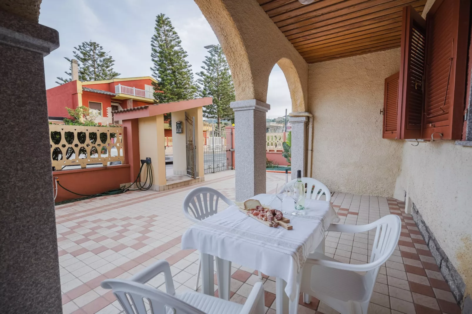 Portico delle Rose-Terrace balcony