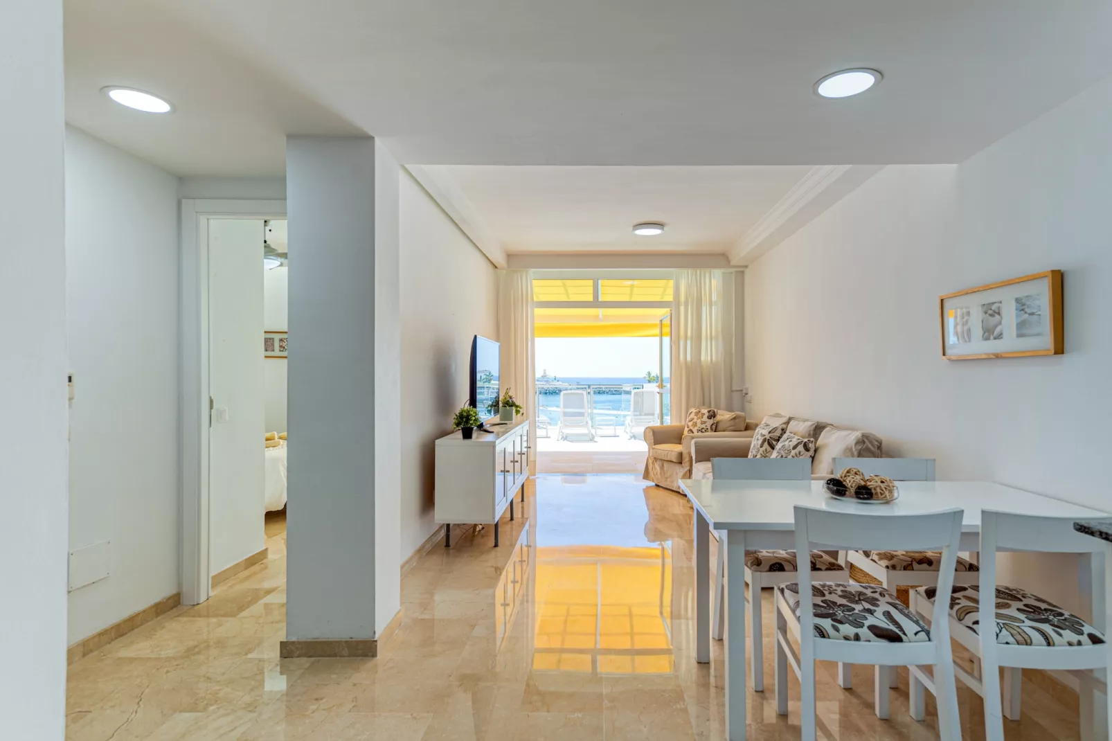 Blue Sea I-Dining room