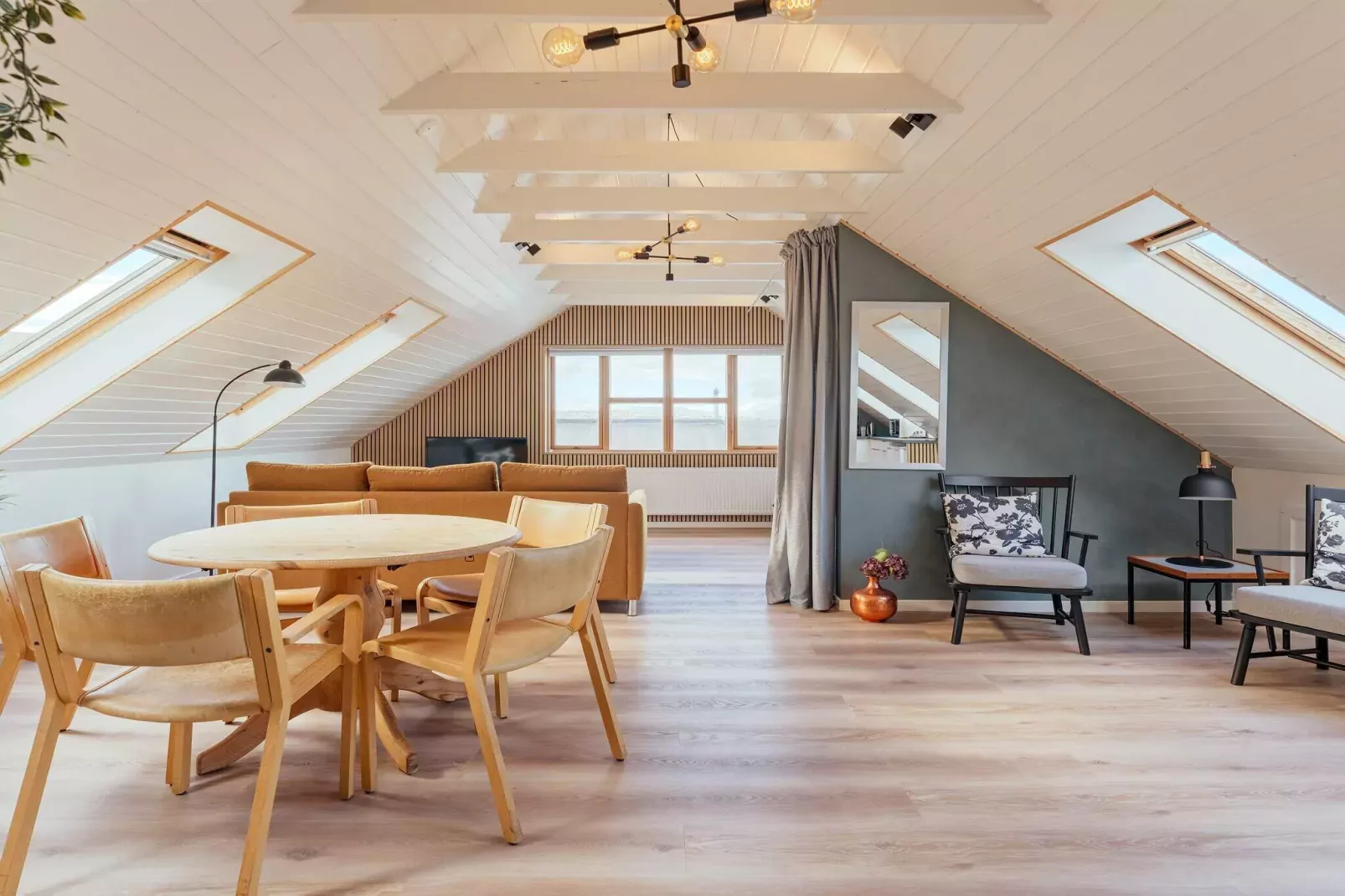 4 Sterne Ferienhaus in Argir-Innen