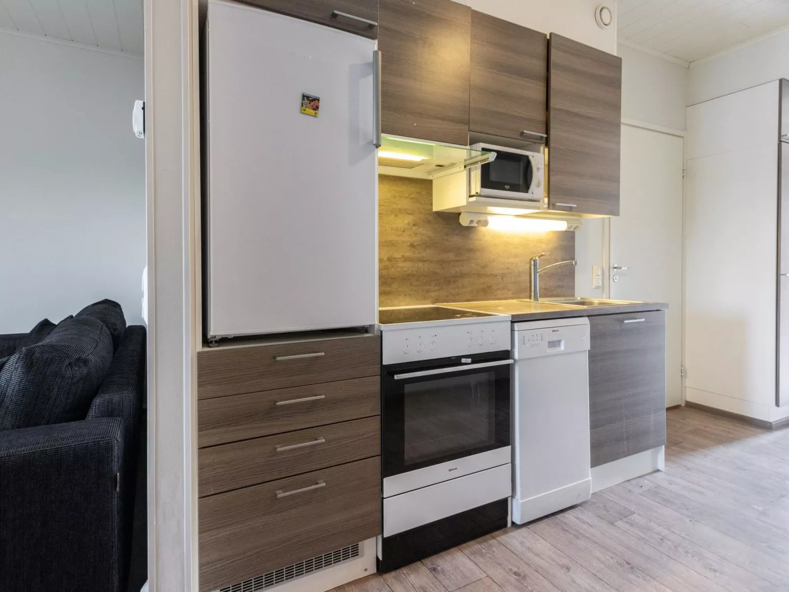 Skivillas 47 ukkohalla (a8)-Inside
