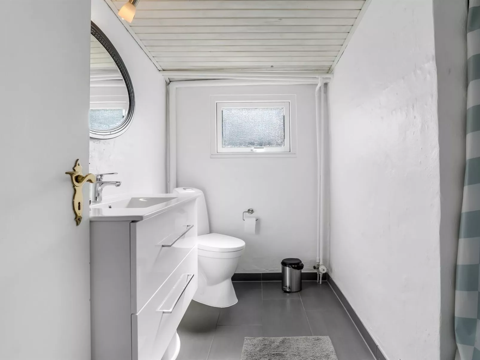 "Richardine" - 600m from the sea