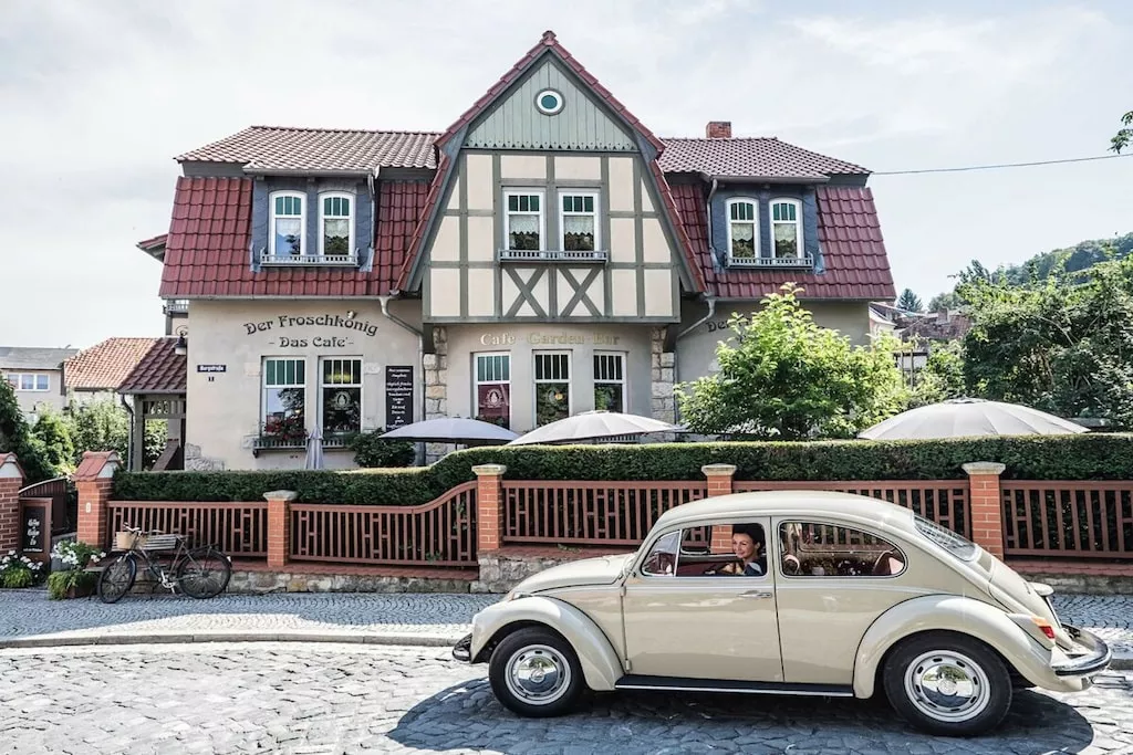 193970