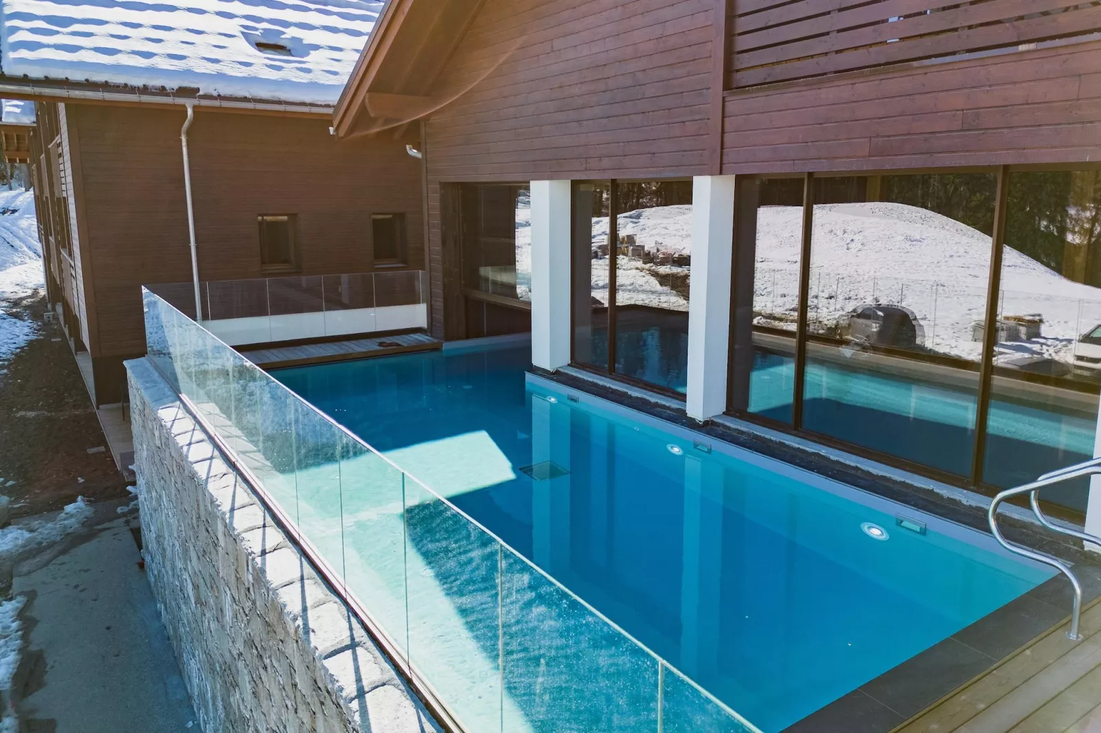 poolofhouse