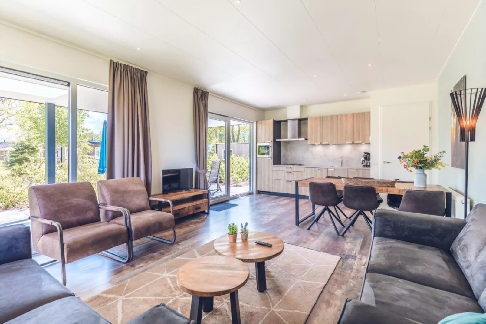 Holiday Villa | 2 - 6 people