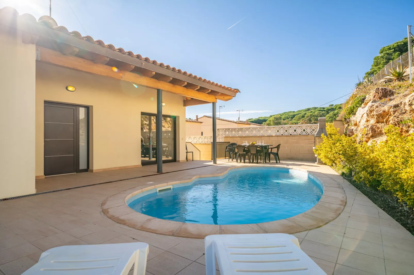 poolofhouse