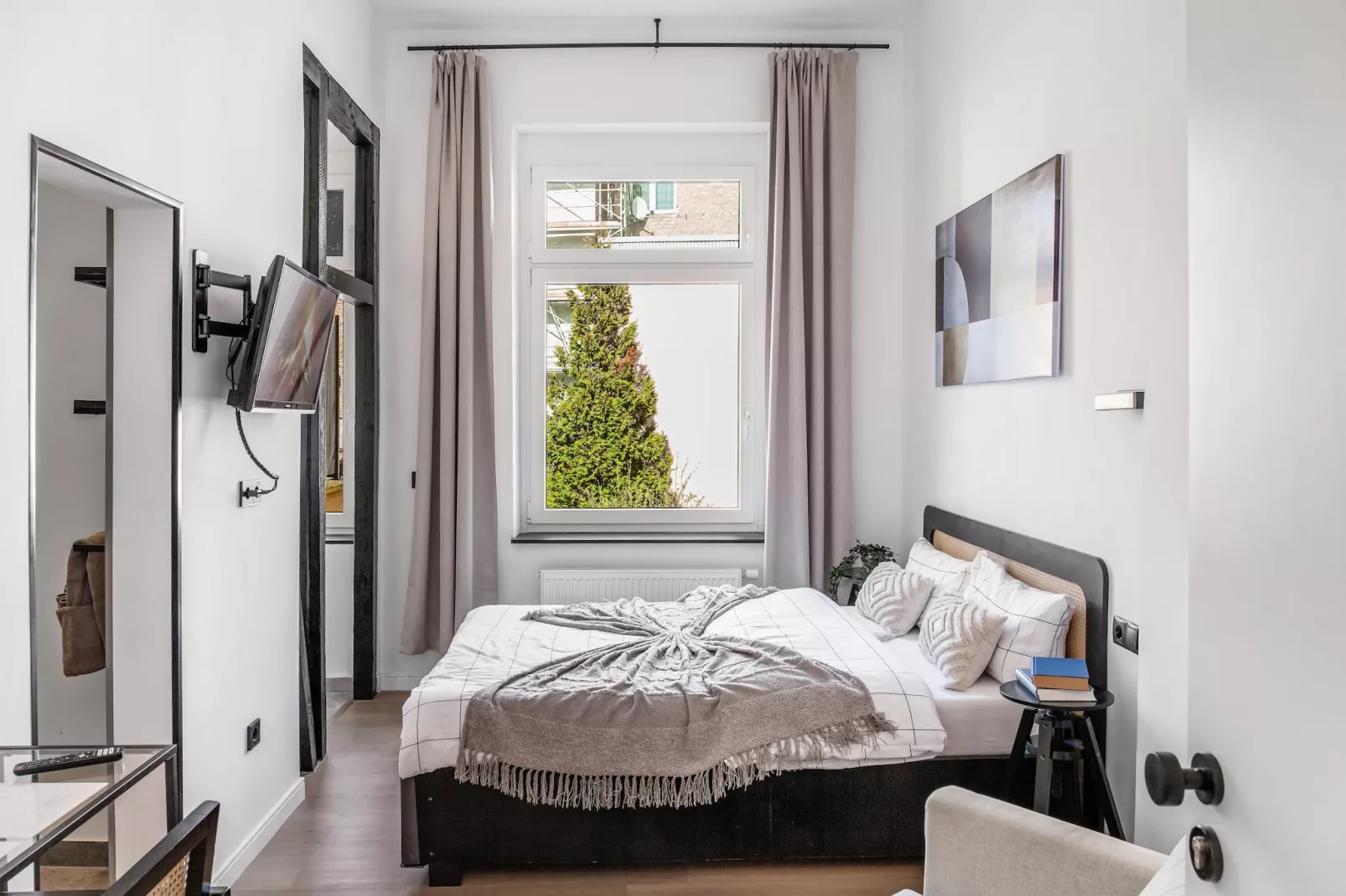 Modern Stay Standard Studio-Schlafzimmer