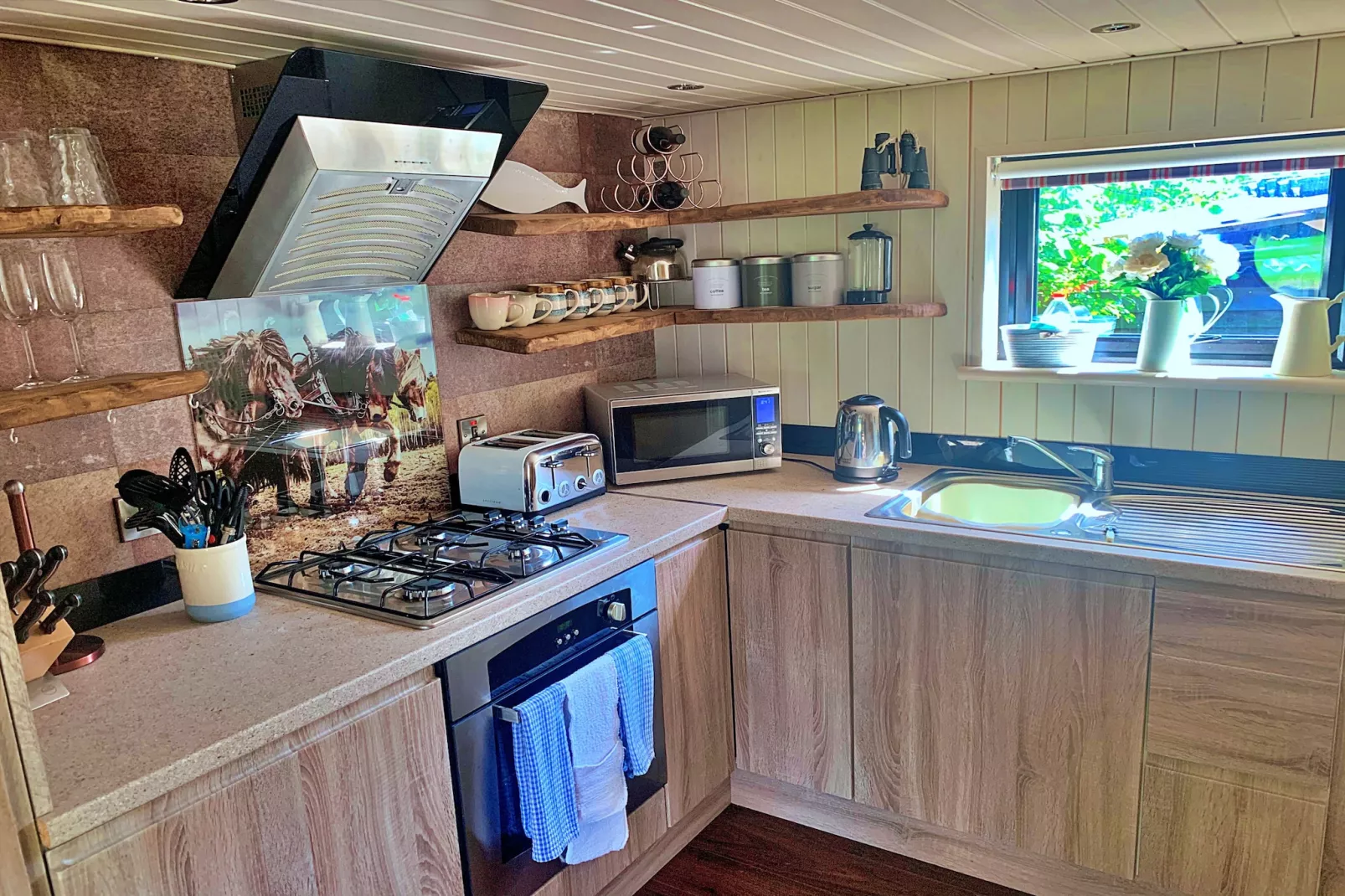 Oak Tree Lodge
