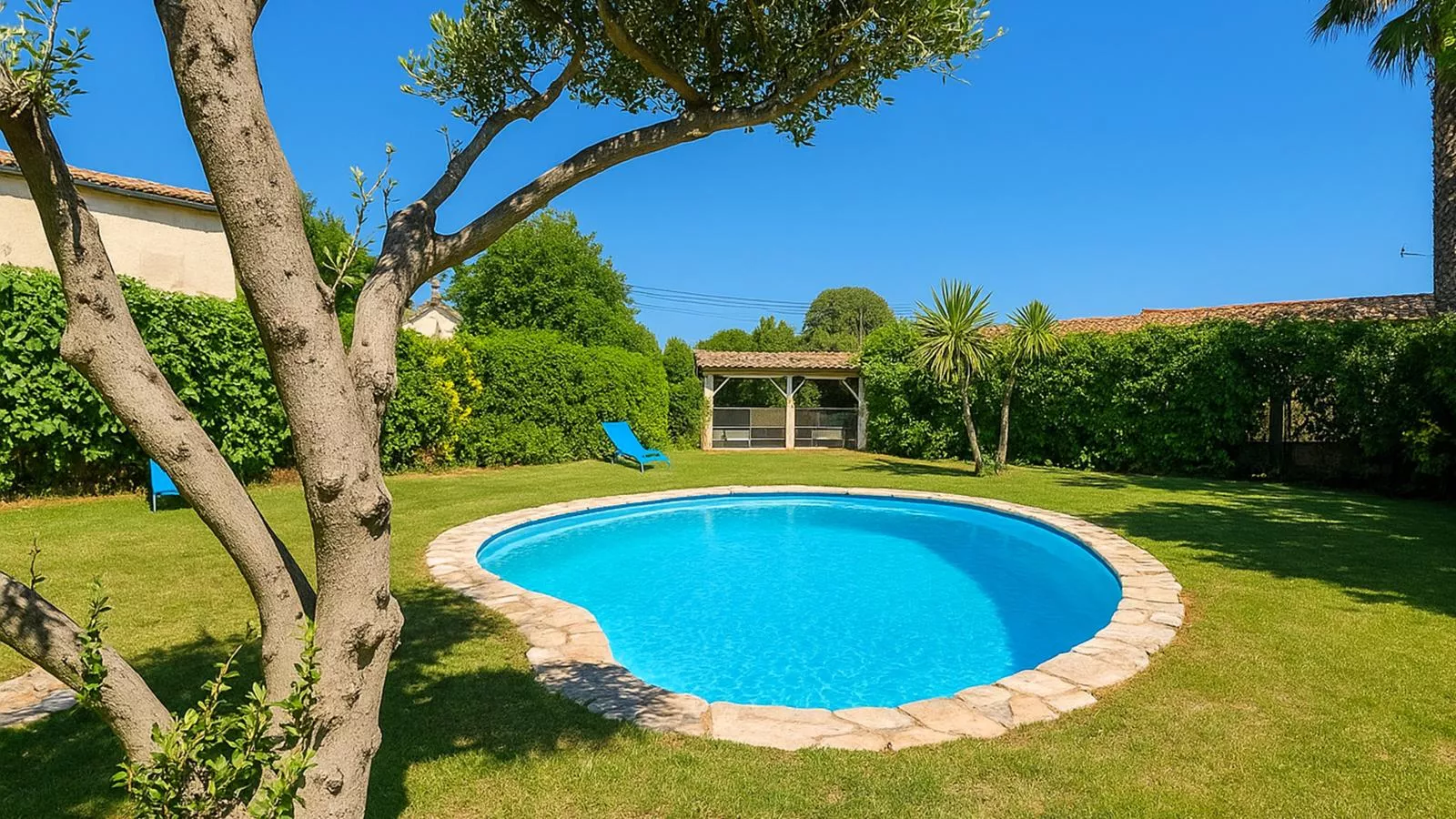 poolofhouse