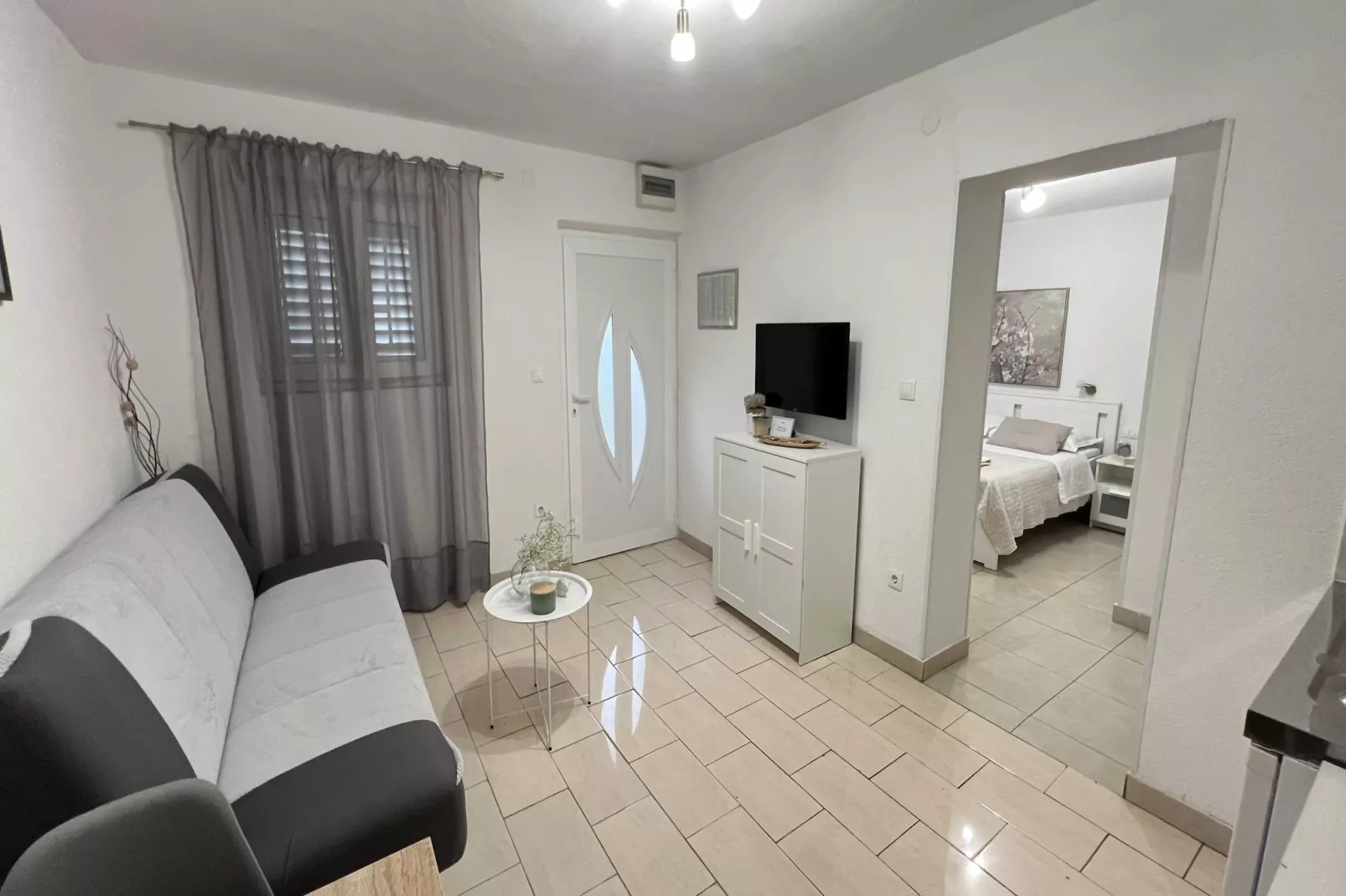 Apartmani Vela Makarska - Studio With Garden View