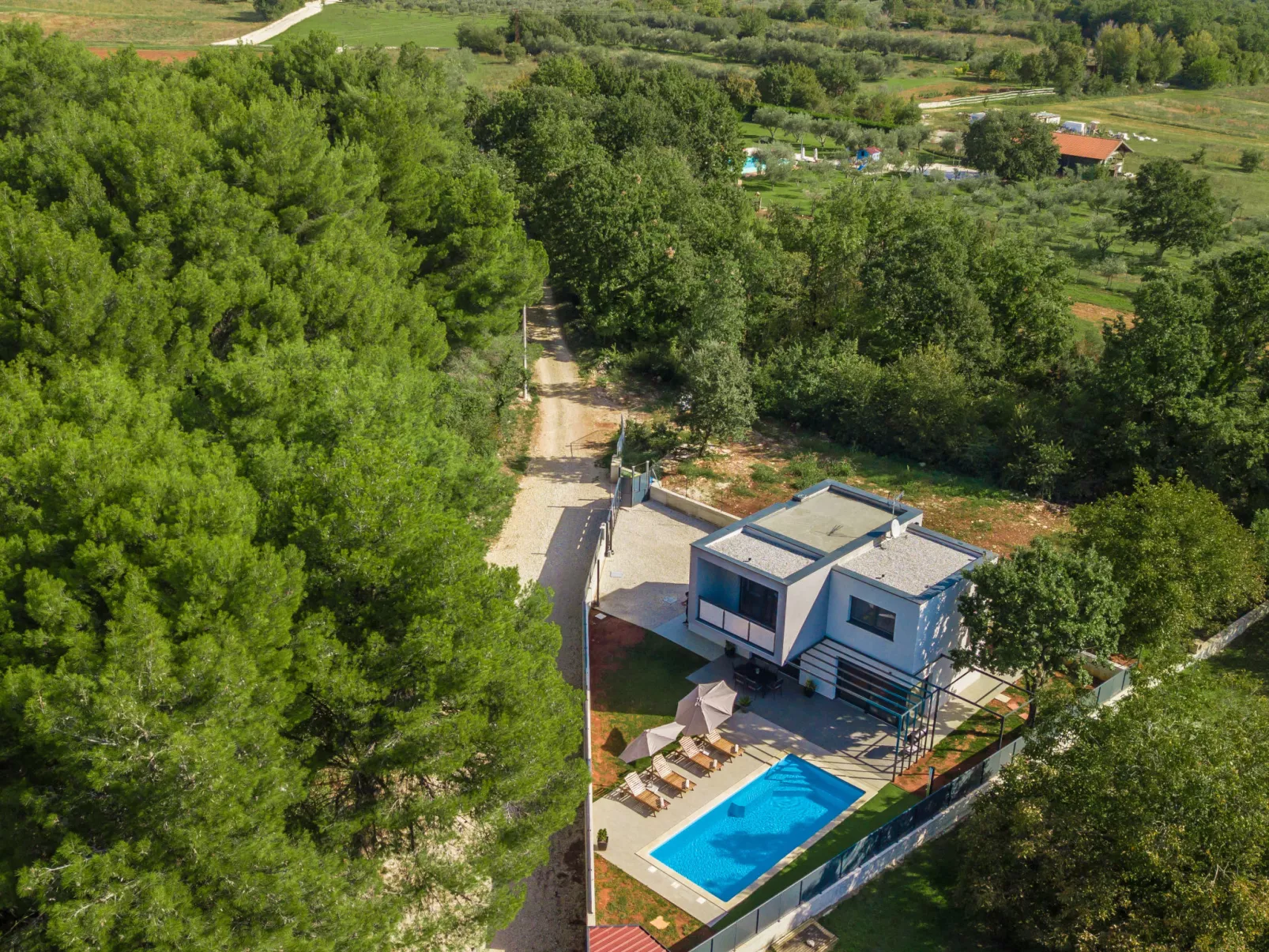 Villa Eva Tar