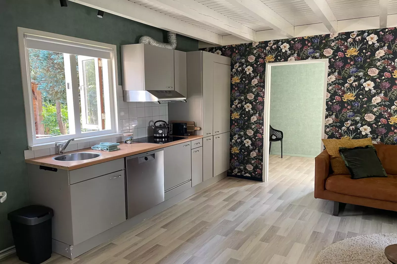 Elperhof Schoonloo 16B