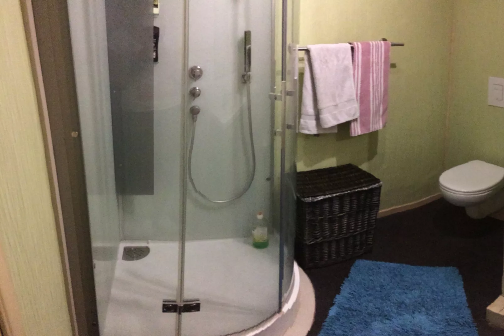 Au bout de l'Ardenne-Bathroom