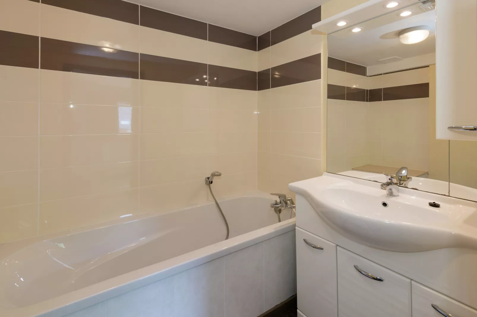 La Warch'Anne-Bathroom
