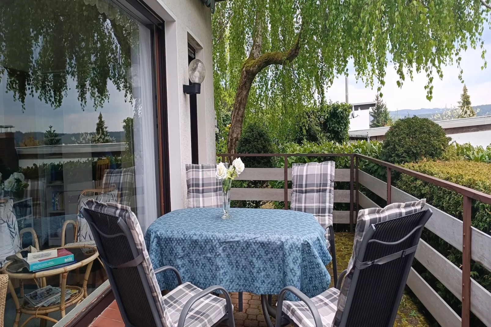 Am Sorpesee-Terrace balcony