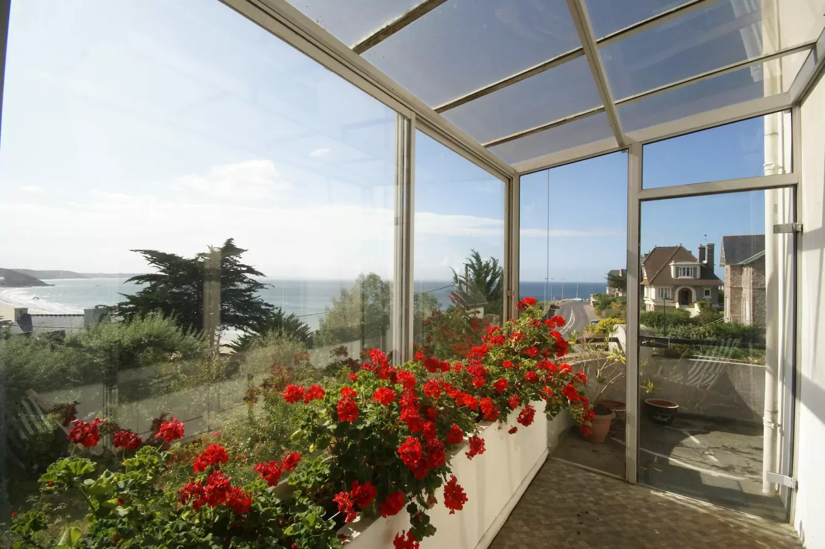 Maison avec vue sur mer-View summer