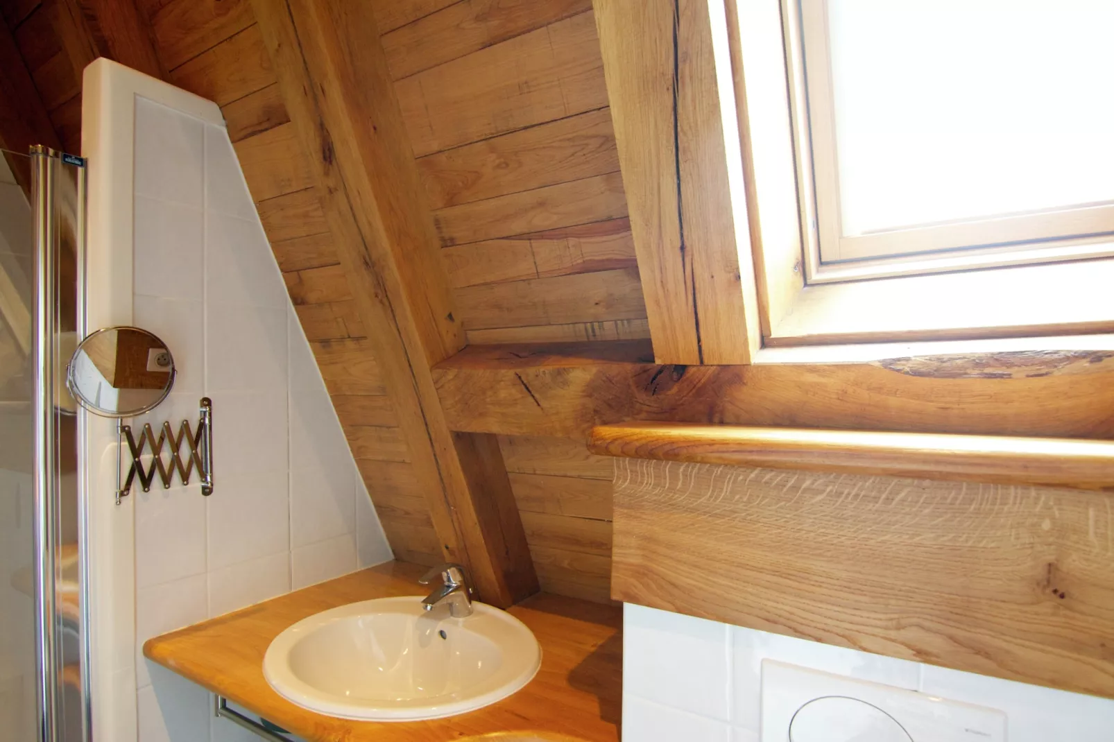 La Borderie-Bathroom