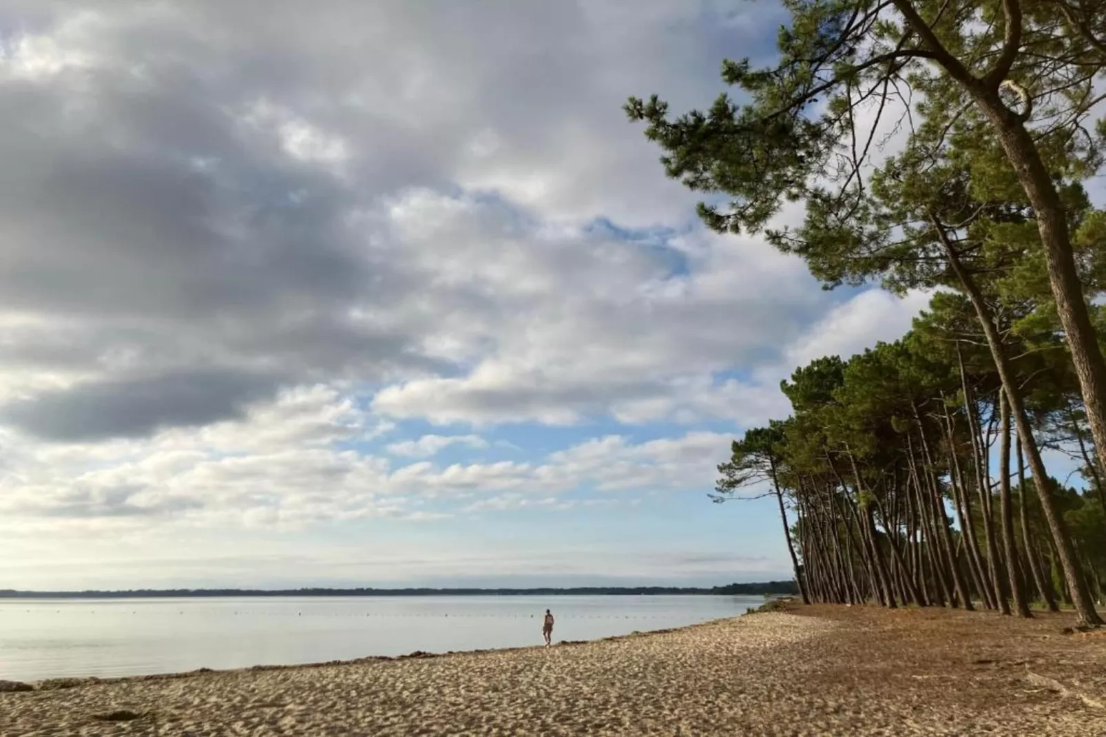 Le Domaine des Grands Lacs 3-Areas summer 5km