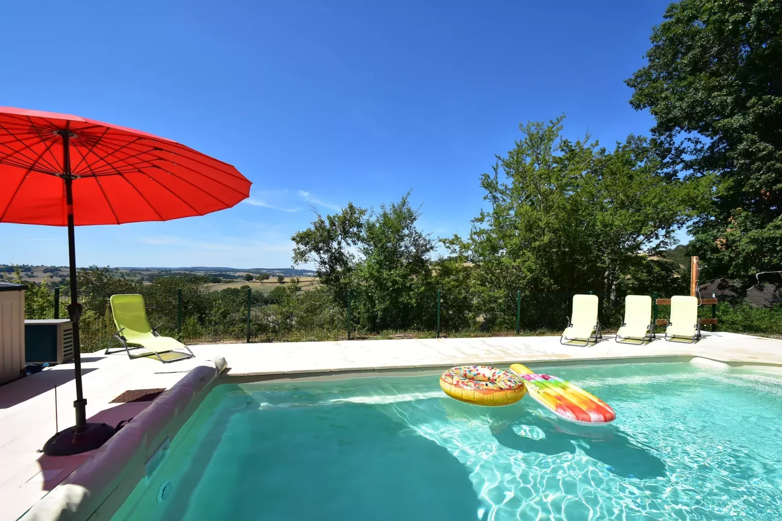 Apt  Piscine 4 pers - Levien-Pool